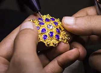 Jewellery crafting and stone setting training at IMS DIA, leading jewellery design institute in Noida.